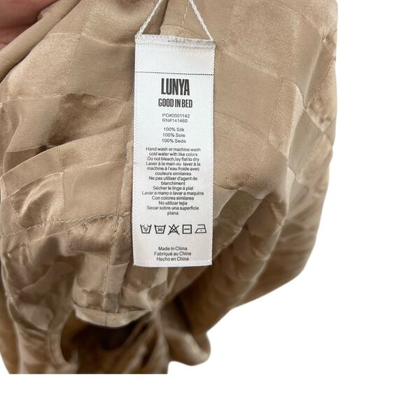 Lunya Silk Checkered Jacquard Silk Short Set Beige Tan Gold Plus Size 1X - Picture 14 of 16